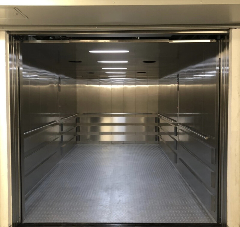 lắp đặt thang máy tải hàng 2000kg